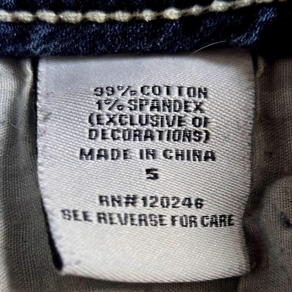 Wallflower Distressed Women's Jeans - Picture 4 of 4
